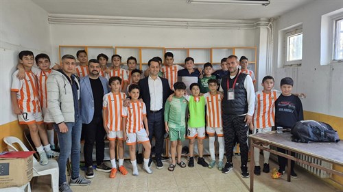 Erzin Belediye İssos Spor U-14 Takımı Namağlup Lider!